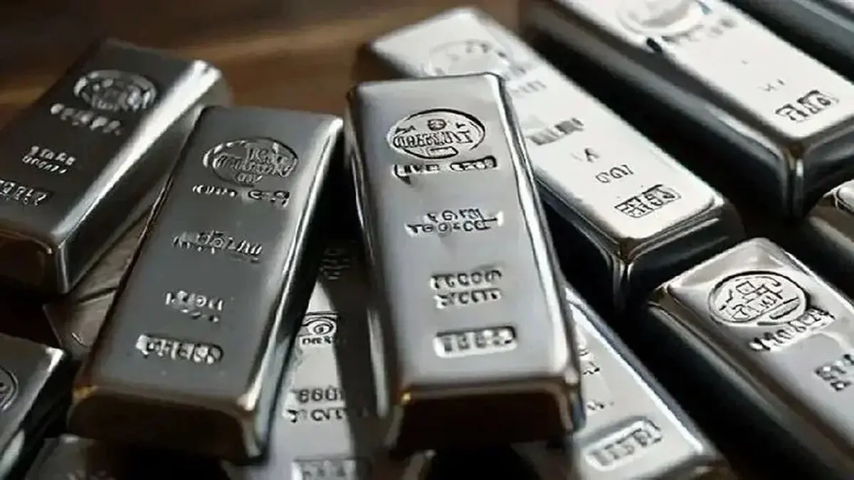 آخرین قیمت نقره در بازار امروز دوشنبه 28 اردیبهشت / نقره ارزان شد