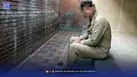 طراحی نقشه قتل با ریختن سیانور در کپسول
