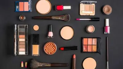 نقش آراستگی در تقویت پیوند عاطفی و کاهش روزمرگی زوج‌ها