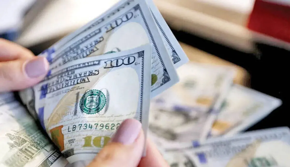 آخرین پیش بینی قیمت دلار امروز ۵ خرداد ۱۴۰۵ / قیمت دلار منتظر مذاکرات