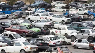 صف میلیونی خودروهای فرسوده