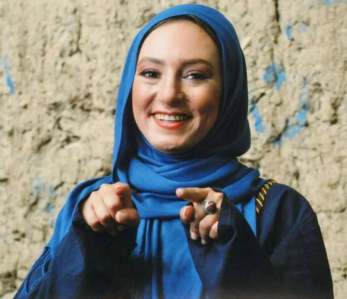 شریف زندگی کردن سخته : سحر ولدبیگی گارسون یک رستوران شد