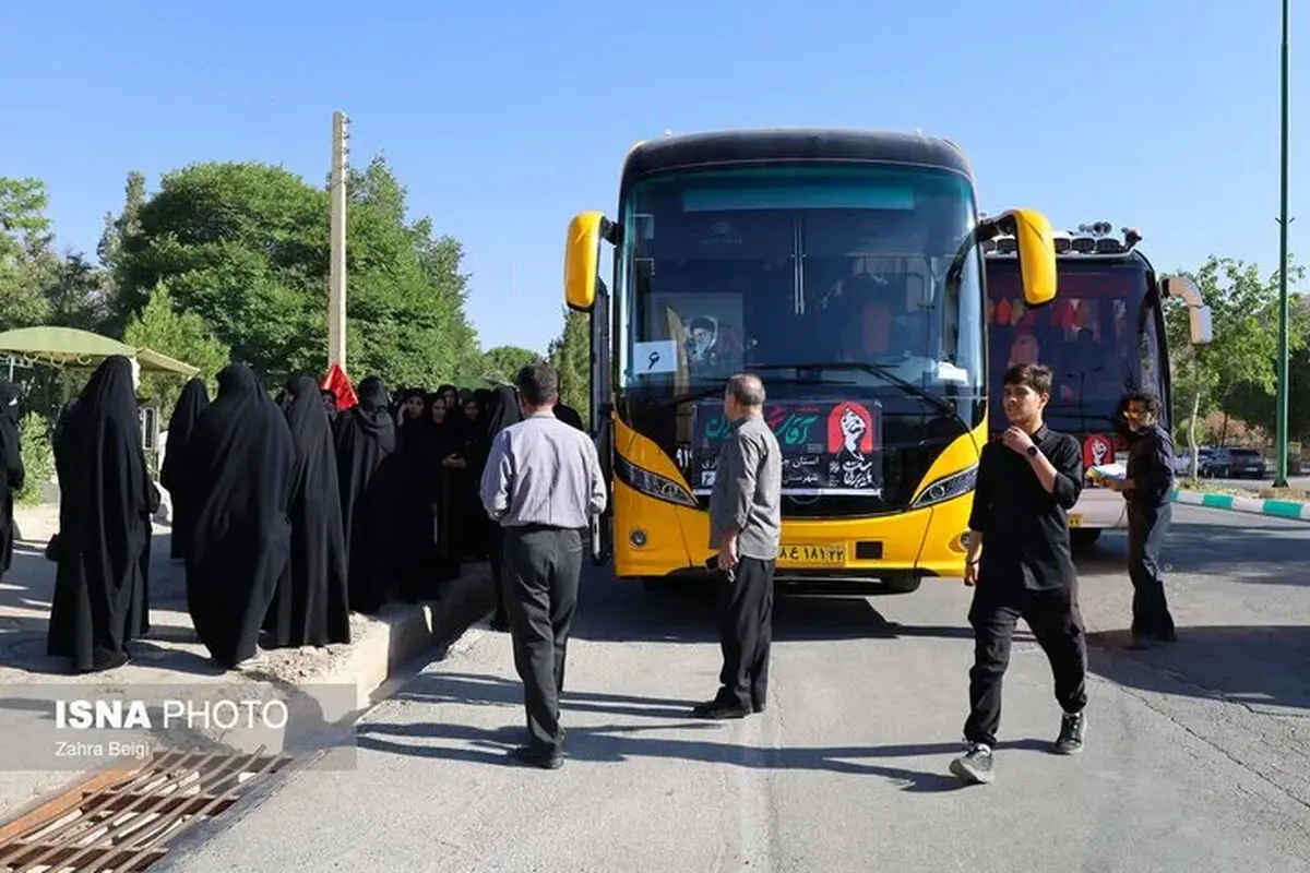 پیش‌بینی ۲۰۷ اتوبوس و میدل‌باس برای جابه‌جایی زائران به قم و مشهد