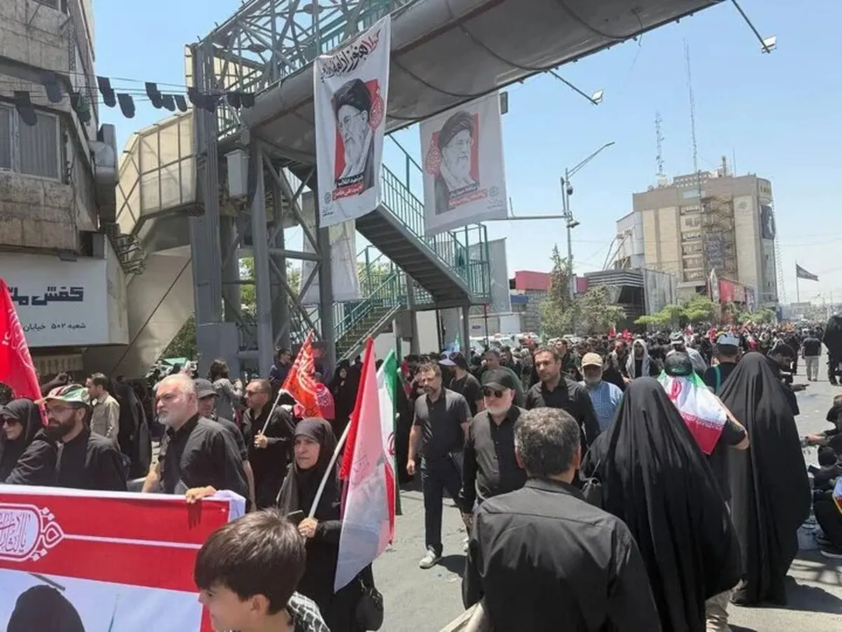 بدرقه باشکوه رهبر شهید در حافظه تاریخی کشور ماندگار شد