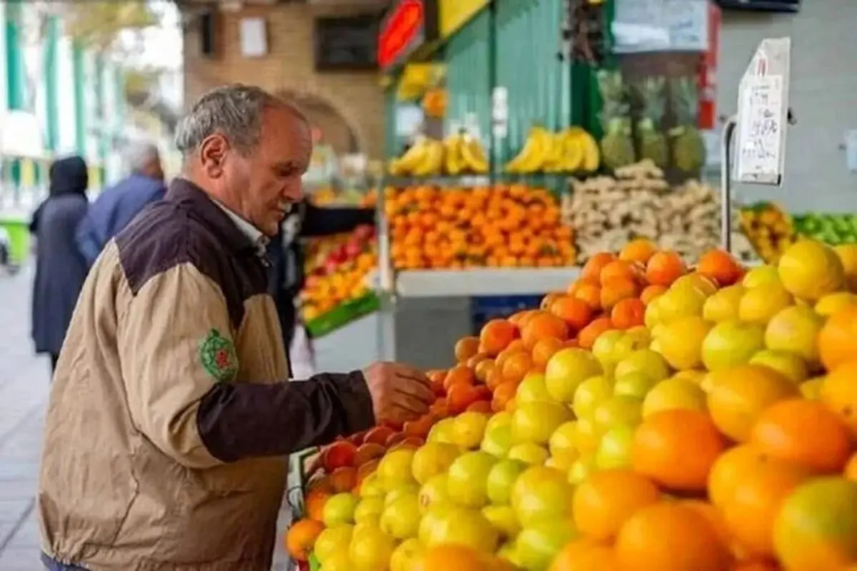 بهترین میوه برای روزهای داغ تابستان چیست؟ | چرا پزشکان خوردن هندوانه را در گرمای شدید توصیه می‌کنند؟