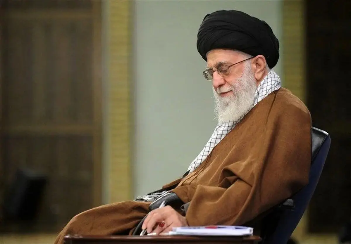 عکس | رونمایی از دستخط عاشقانه رهبر شهید انقلاب پس از 12 سال