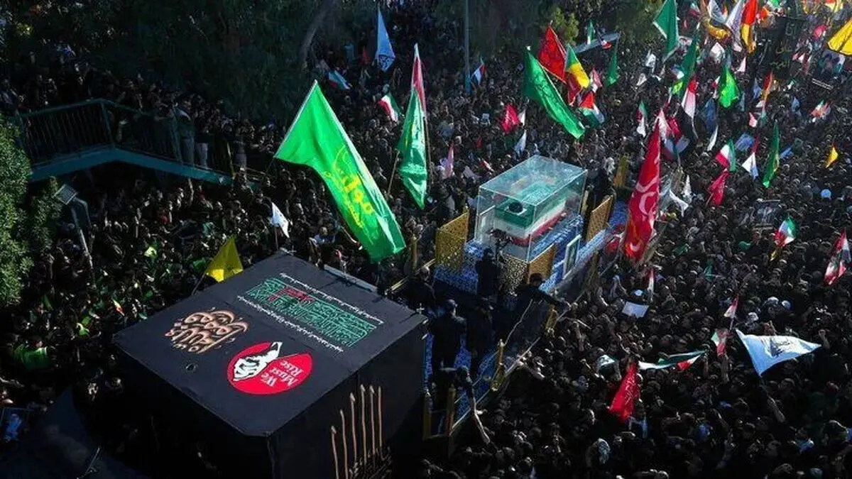 محل خاکسپاری رهبر شهید در مشهد