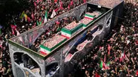 پیکر رهبر شهید به خاک سپرده شد