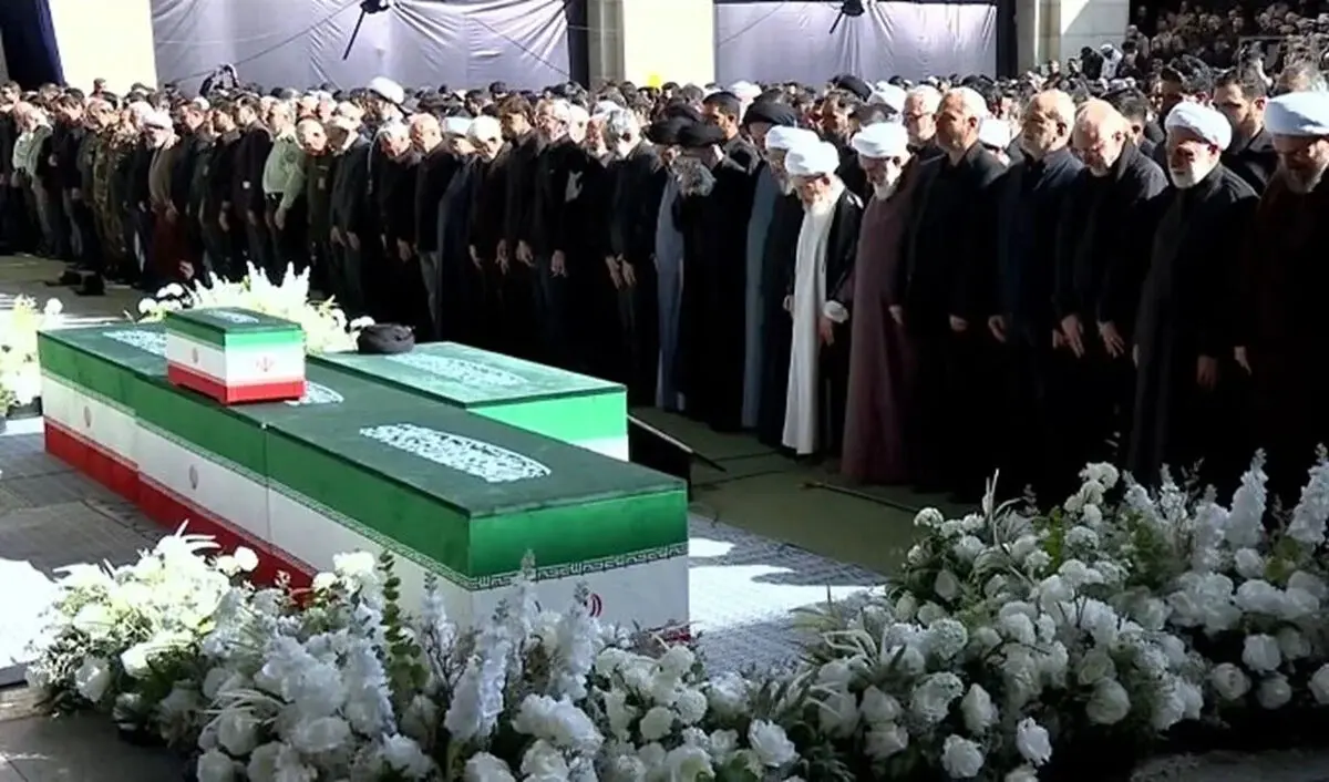 رواق دارالذکر، محل دفن رهبر شهید انقلاب در کدام نقطه از حرم امام رضا است + راهنمای ویدئویی