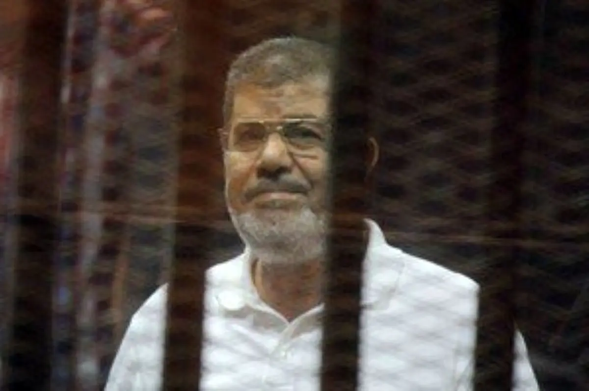شکنجه محمد مرسی با گرسنگی