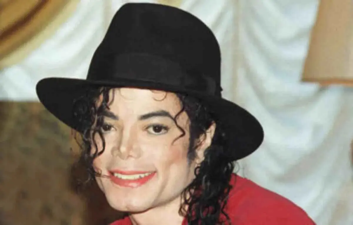 سبک زندگی و عادات روزمره عجیب مایکل جکسون ؛ از تمرین‌های سخت تا خلوت خلاقانه پادشاه پاپ