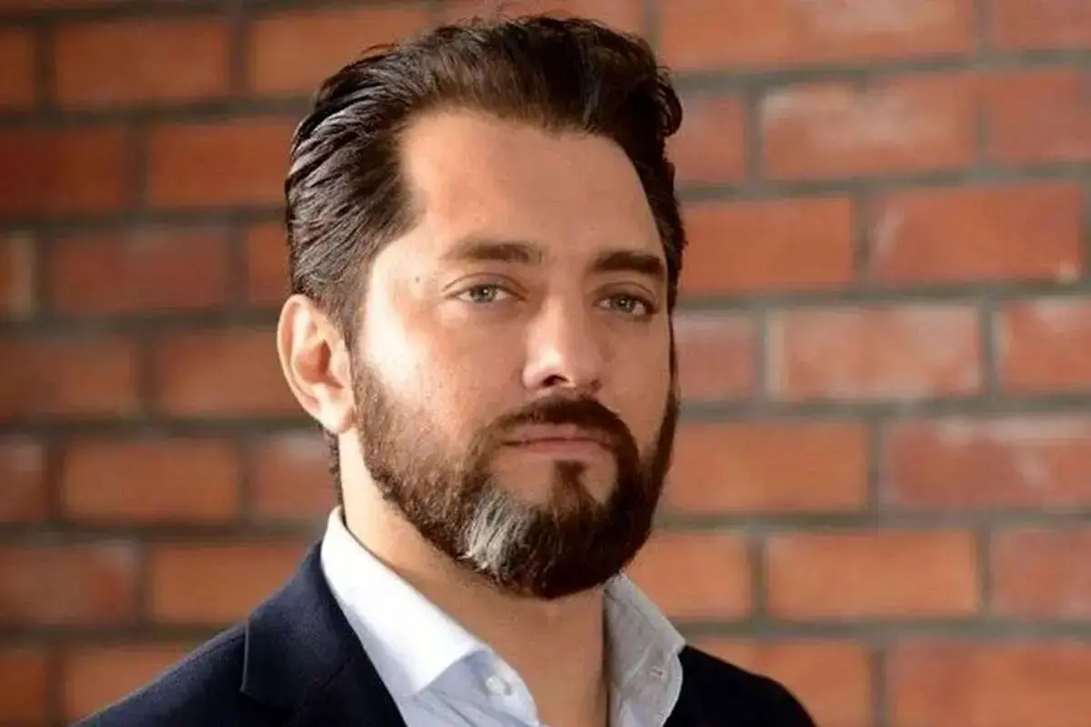 عکس| پست فوق العاده عاشقانه بهرام رادان بازیگر هزار و یک شب برای همسرش