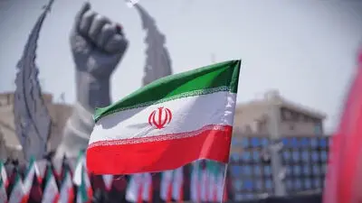 آهنگ حماسی «ایران ایران ذوالفقار حضرت حیدر اتحاد اتحاد اتحاد مردم و کشور»