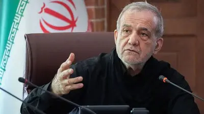عادل ‌فردوسی‌پور دشمن نیست...