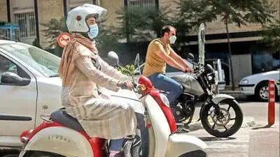 جولان اسکوترها در بازار و خیابان