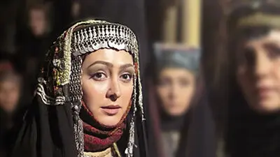 سفر در زمان؛ چهرۀ «طاهره خانم» (سریال اسباب زحمت) در 13 سالگی در اولین فیلم سینمایی‌اش