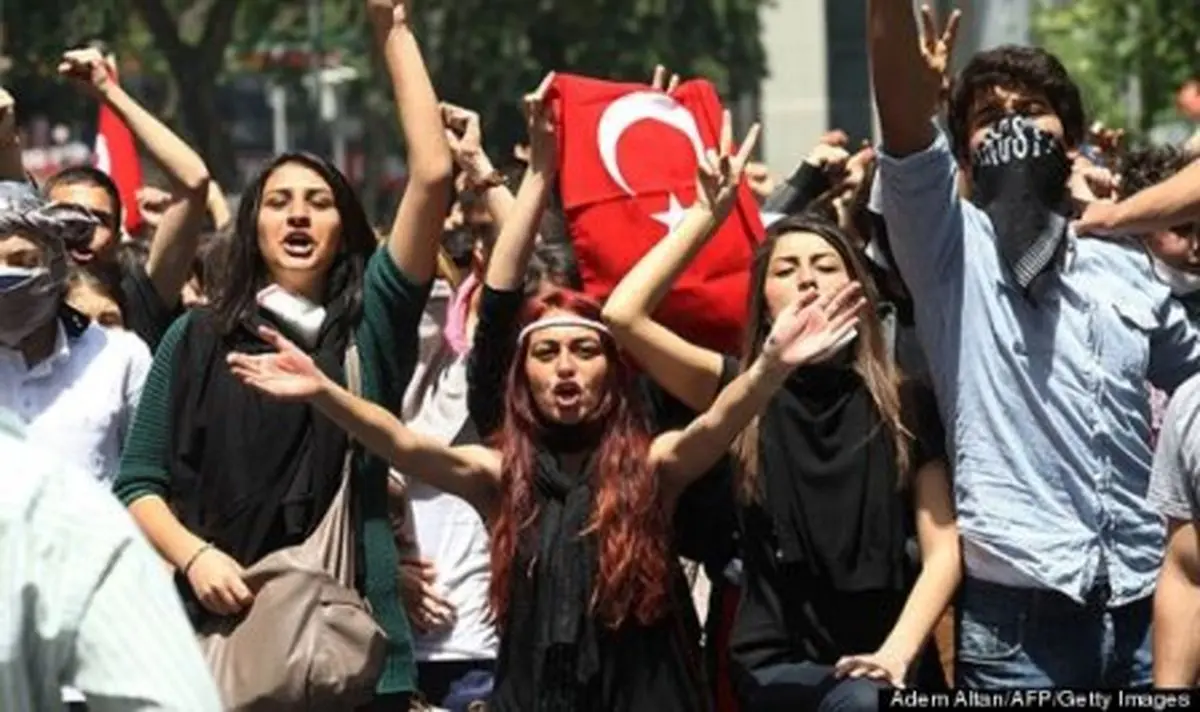 خشم زنان ترکیه از اظهارات جنسیتی وزیر اردوغان