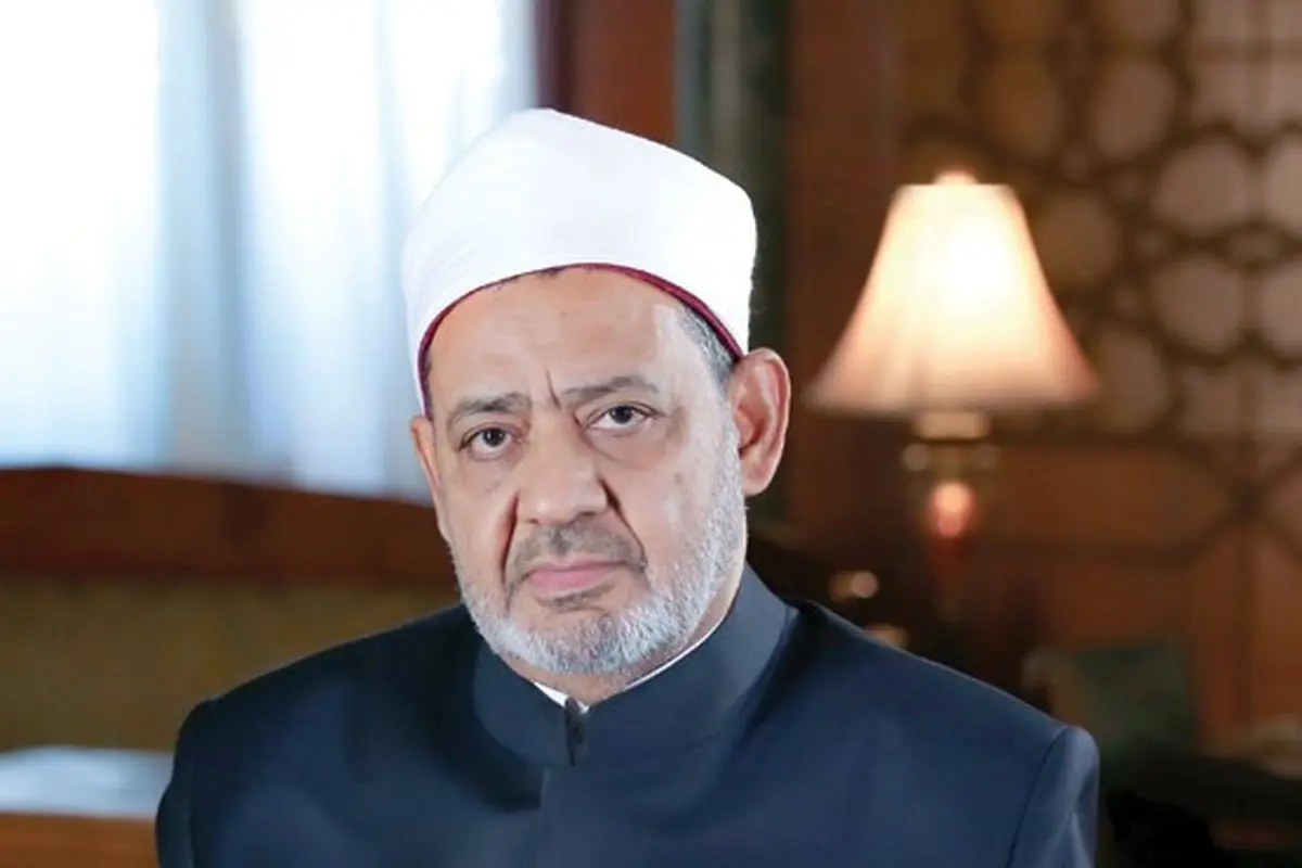 شیخ الازهر: پشت سر شیعیان نماز می خوانیم
