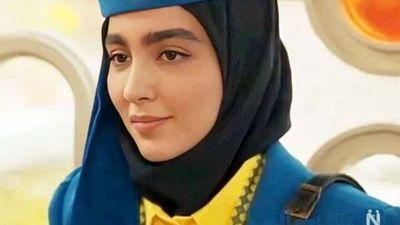 سنا و سونیا حسینی؛ از نقش سارا و نیکا در پایتخت ۷ تا استایل‌های متفاوت خارج از سریال + عکس