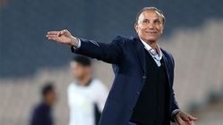 حمید درخشان: دست هاشمیان برای چیدمان باز است اما نمی دانم چرا تغییر شیوه نمی دهد