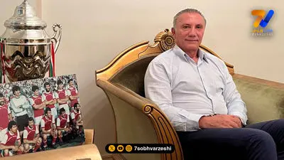 حق با کریم باقری است