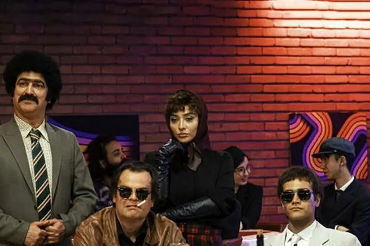 اکران مردمی فیلم تهران ۵٧ باحضور آناهیتا،رویا و همسرش،سیما و احمد مهران‌فر