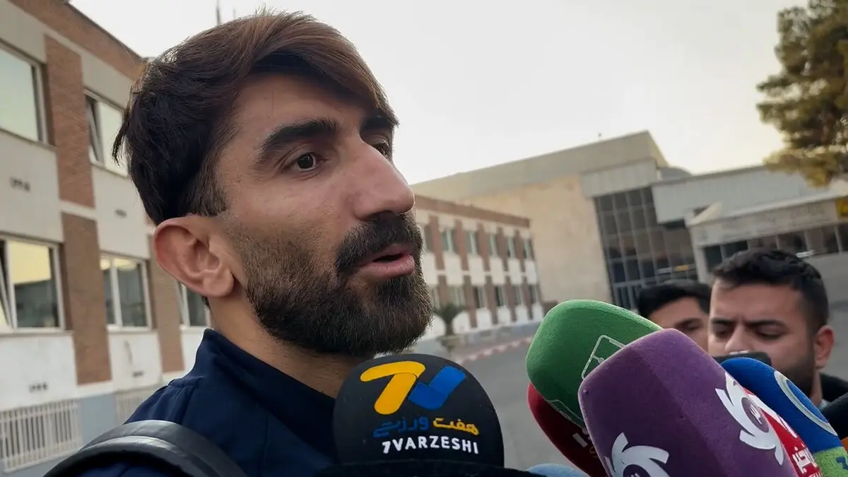 بیرانوند: شماره 9 ازبکستان به من گفت این نامردی است ما یک نفر کمتریم!