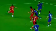 گل سوم فولاد به استقلال خوزستان توسط ساسان انصاری
