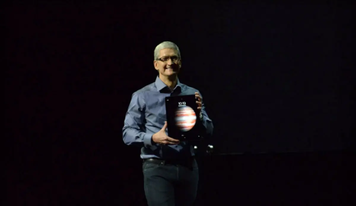 اپل از iPad Pro با صفحه نمایش ۱۲٫۹ اینچی پرده برداشت