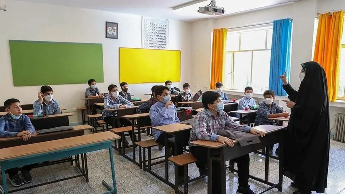 توقف ثبت‌نام اتباع غیرمجاز در مدارس کشور