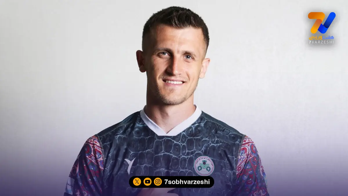 مهاجم خارجی ذوب آهن از جمع گاندوها جدا شد!