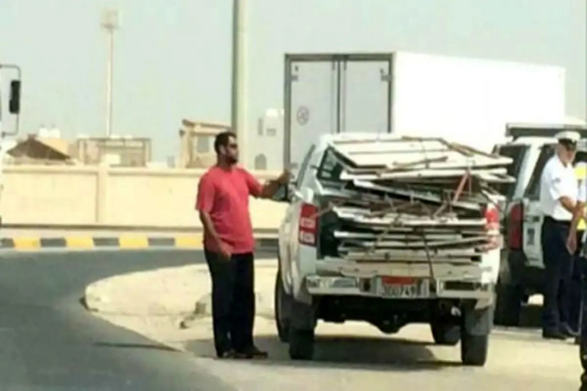 جمع‌آوری نمادهای عاشورایی از نقاط مختلف بحرین توسط آل‌خلیفه