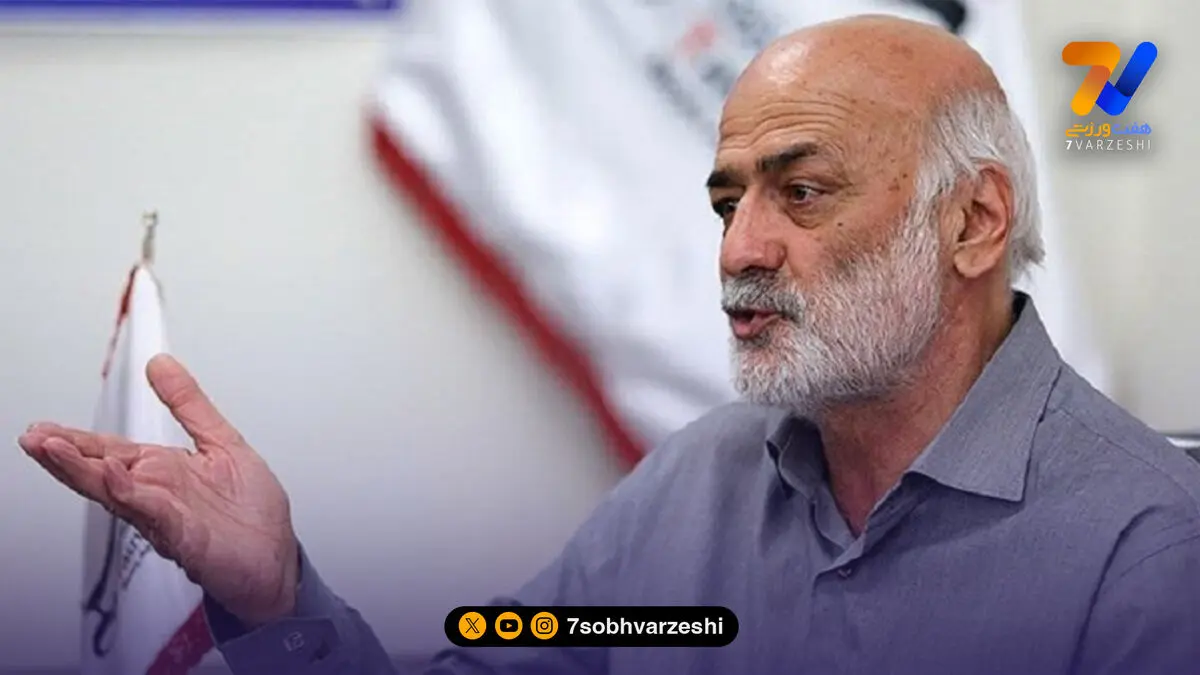 کربکندی: حجازی در هواپیما گفت سقوط کنیم بهتر است/ برخی از بازیکنان در اردو سیگار می کشیدند