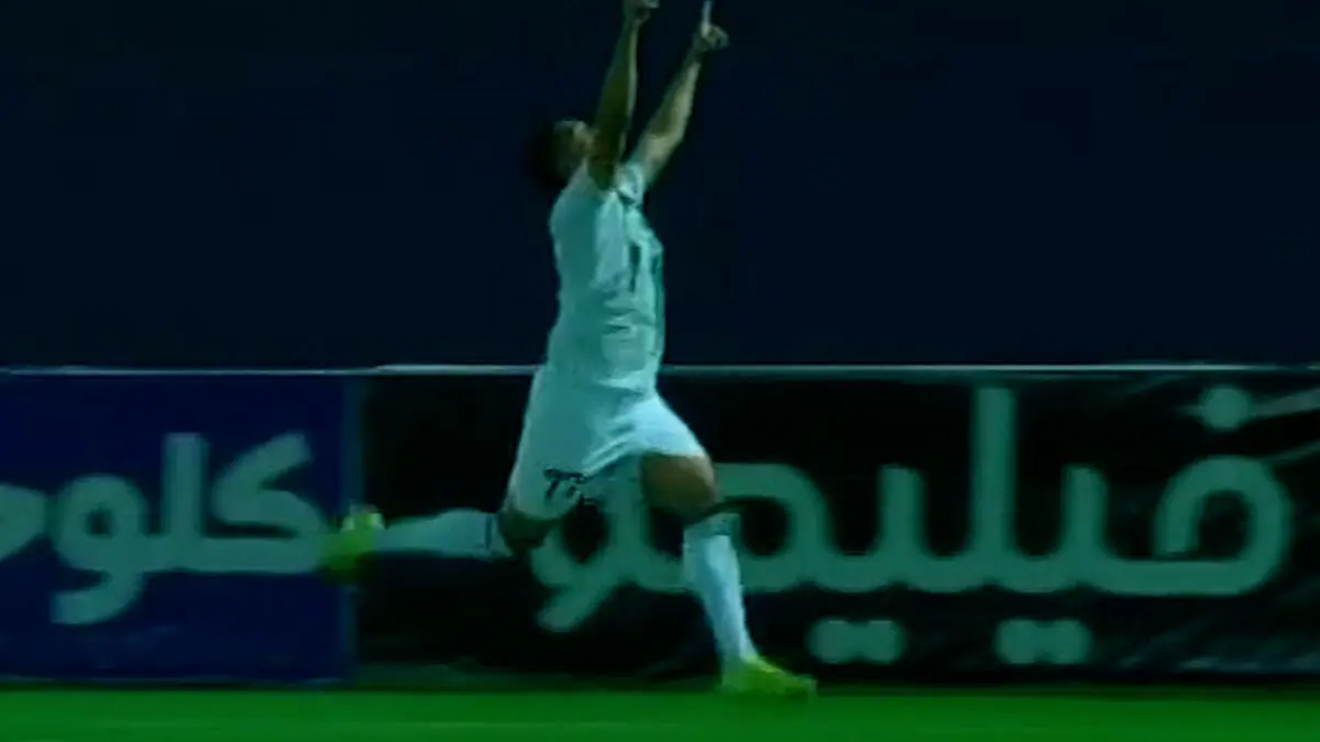 گل اول خیبر خرم آباد به استقلال خوزستان توسط آزادمنش