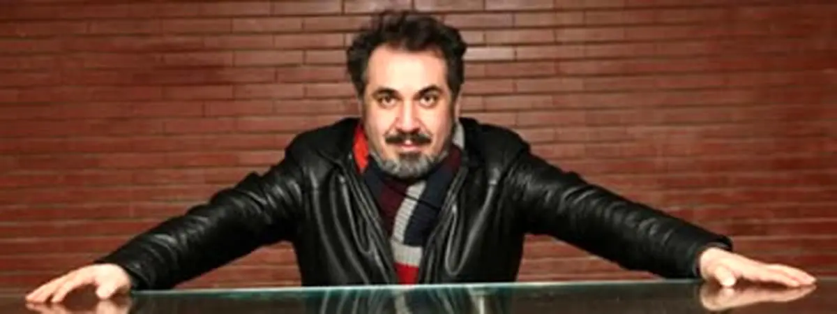 سیامک انصاری: اصغر آقا هم کانال زده است