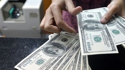  برزخ دلار در راه است؛ پیش بینی قیمت دلار ۱۵ اردیبهشت ۱۴۰۴ 
