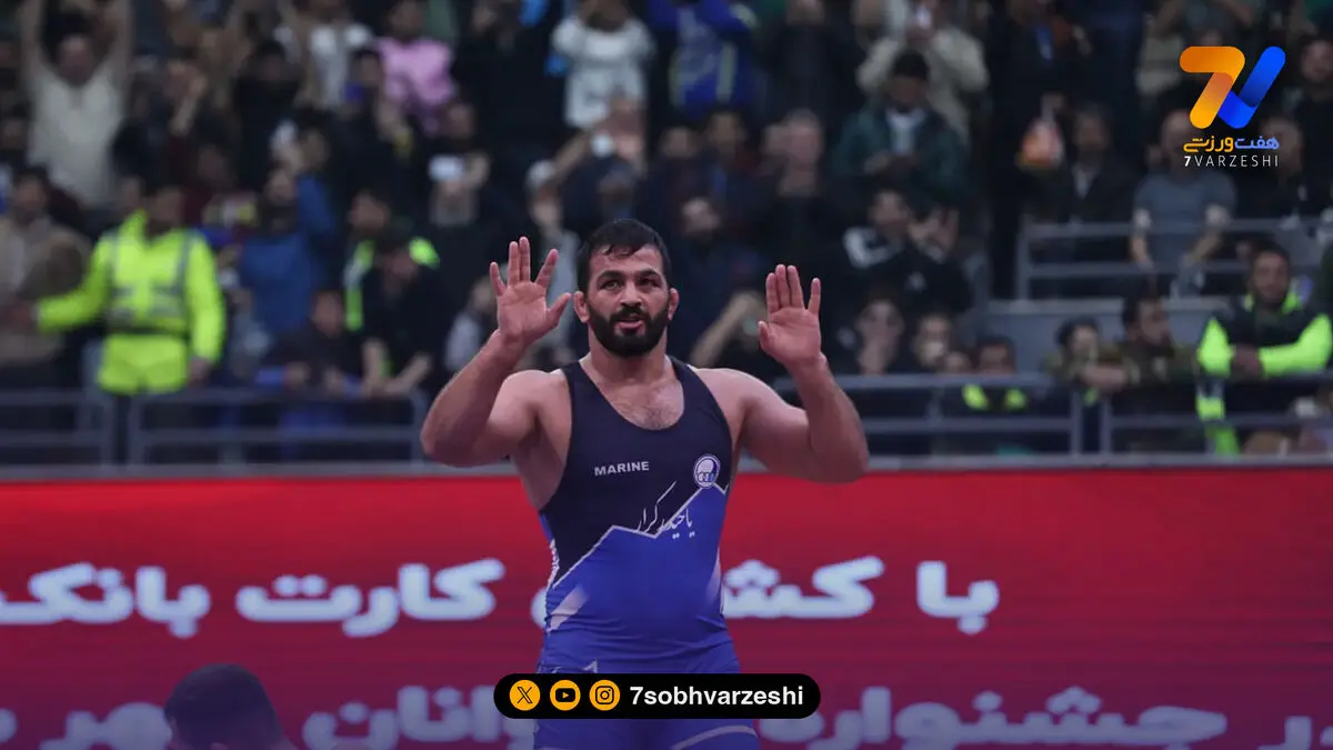 مالک پرسپولیس فینال کشتی آزاد را از استقلال برد؛ به این می گویند دربی!