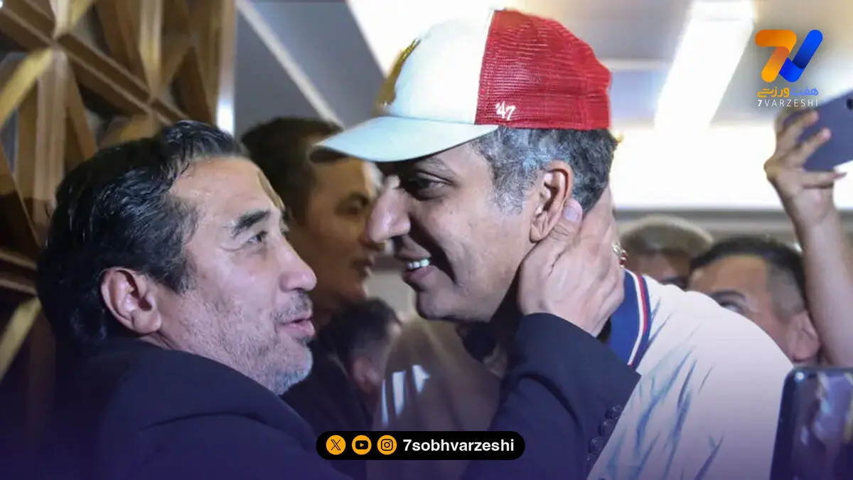حمله باشگاه تراکتور به عادل فردوسی پور در حمایت از خداداد عزیزی