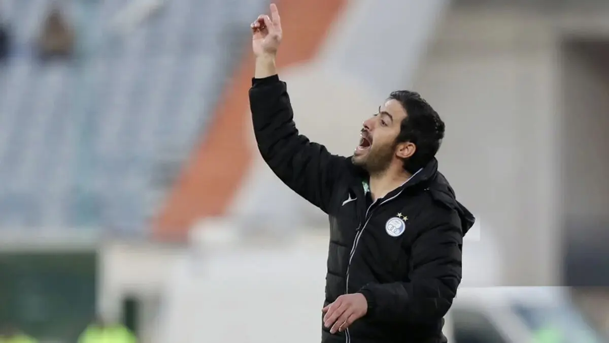 حیدری: قطعا در هفته های بعد سپاهان و تراکتور را هم مثل استقلال پایین می‌کشند