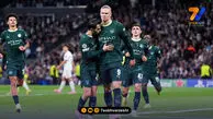 هالند در نقش بابانوئل +عکس