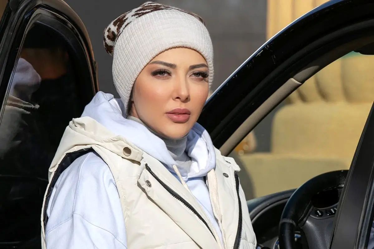 استایل خاص و متفاوت لیلا اوتادی با تیپ انگلیسی؛ سوژه جدید دنیای مد!