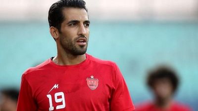 وحید هاشمیان پرسپولیس را به اردو برد!