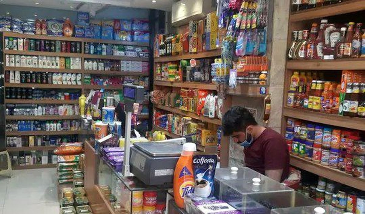 وضعیت فروشگاههای مواد غذایی در این روزهای پرتب و تاب