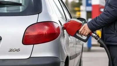 30 میلیون لیتر کسری روزانه بنزین