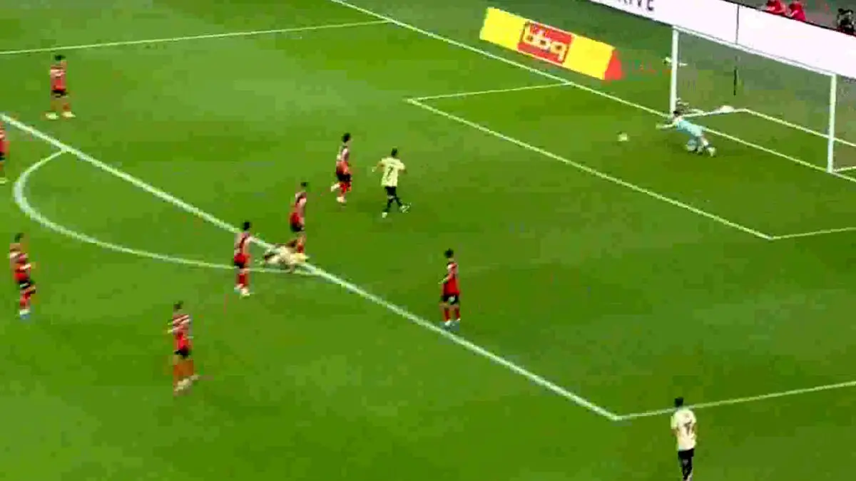 گل چهارم بارسلونا به اف سی سئول (آندرئاس کریستنسن)