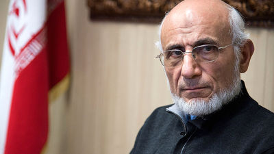 آزمون‌های سمپاد و نمونه دولتی با تأخیر برگزار شد؛ رقابت ۶۲۳ هزار دانش‌آموز در دو روز