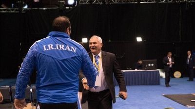تشکر مهران غفوریان از نیروهای مسلح ایران + عکس