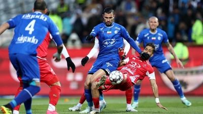 عجیب‌ترین دربی فوتبال جهان در پاریس