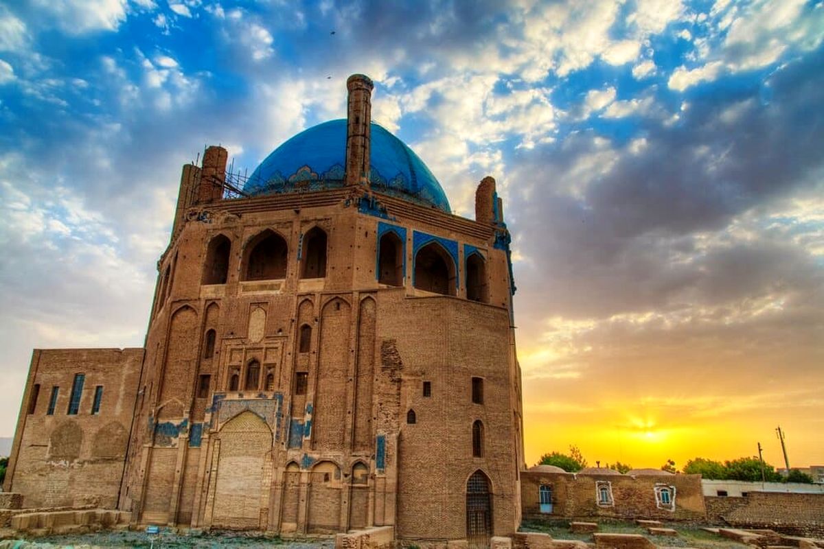 تعطیلی مدارس زنجان به علت گرد و غبار