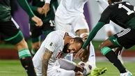 مصدومیت روزبه چشمی؛ برگشت از اردوی تیم ملی و تماشاگر عملکرد هم‌تیمی‌ها